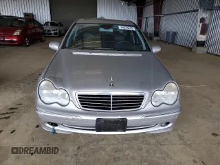 2004 Mercedes-Benz C 230 Kompressor with VIN WDBRF40J94F504439, listed as a Copart auction lot 54276245 with 83,453 mi miles and Clean Title. Bid and sale history available at DreamBid. Image 5.