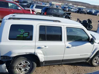 2017 Jeep Patriot 75th Anniversary with VIN 1C4NJRBB0HD138003, listed as a IAAI auction lot 41717936 with 120,610 mi miles and . Bid and sale history available at carsss.com. Image 14.
