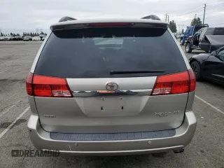 2004 Toyota Sienna XLE with VIN 5TDZA22C24S132607, listed as a Copart auction lot 53556165 with 154,552 mi miles and Salvage Title. Bid and sale history available at carsss.com. Image 6.