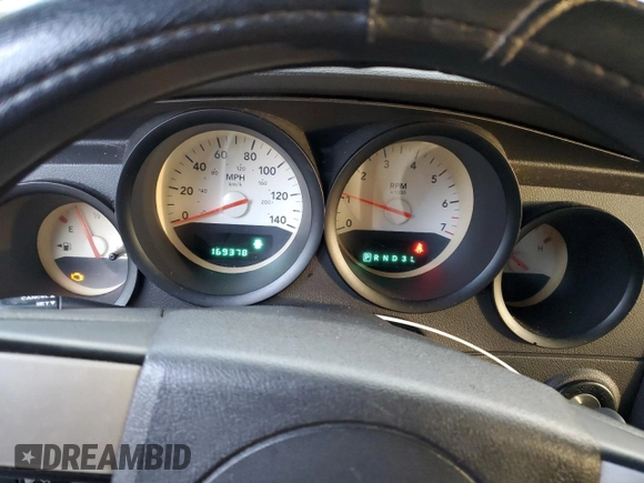 2006 Dodge Magnum z VIN 2D4FV47T26H252231, wystawiony jako Copart lot #87052544 z przebiegiem 169 378 mil mil oraz Szkoda całkowita • Salvage title. Historia ofert i sprzedaży dostępna na DreamBid. Obrazek 9.