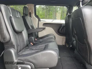2017 Dodge Grand Caravan SXT with VIN 2C4RDGCG9HR766016, listed as a Copart auction lot 55883435 with 165,371 mi miles and Clean Title. Bid and sale history available at DreamBid. Image 11.
