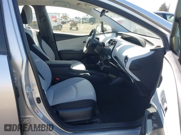 2017 Toyota Prius Two with VIN JTDKBRFU7H3032469, listed as a IAAI auction lot 42097816 with 65,853 mi miles and . Bid and sale history available at DreamBid. Image 5.