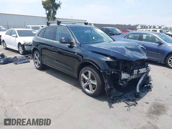 2014 Audi Q5 Premium Plus z VIN WA1DGAFP4EA004281, wystawiony jako IAAI lot #39853592 z przebiegiem 107 924 mil mil oraz . Historia ofert i sprzedaży dostępna na DreamBid. Obrazek 1.