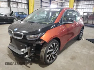 2015 BMW i3 with VIN WBY1Z4C53FV500611, listed as a Copart auction lot 58109382 with 0 mi miles. Bid and sale history available at carsss.com. Image 2.
