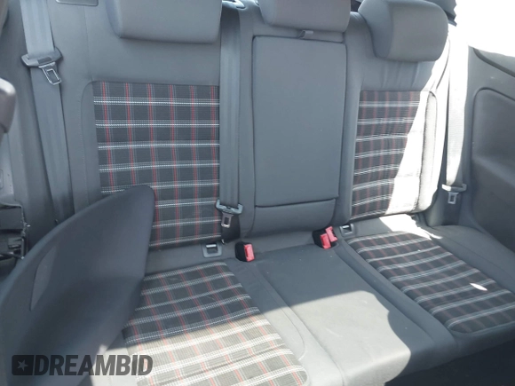 2009 Volkswagen GTI с VIN WVWFD71K39W018428, выставлен на аукционе IAAI как лот 42087828 с пробегом 107 725 миль миль и . История ставок и продаж доступна на DreamBid. Изображение 8.