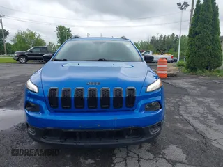 2017 Jeep Cherokee Sport with VIN 1C4PJLAB6HW617599, listed as a IAAI auction lot 42456069 with 78,773 mi miles and . Bid and sale history available at DreamBid. Image 12.