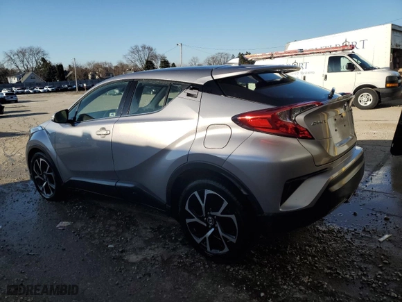 2019 Toyota C-HR XLE with VIN JTNKHMBX2K1022285, listed as a Copart auction lot 48472255 with 59,598 mi miles and Clean Title. Bid and sale history available at carsss.com. Image 2.