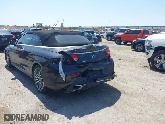 2019 Mercedes-Benz C 300 with VIN WDDWK8DB9KF773831, listed as a IAAI auction lot 41923479 with 37,124 mi miles and . Bid and sale history available at DreamBid. Image 6.