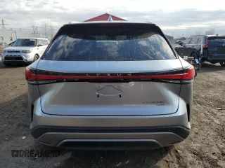 2024 Lexus RX 350h z VIN 2T2BBMCA7RC043618, wystawiony jako Copart lot #49391695 z przebiegiem 1 291 mil mil oraz Czysty tytuł • Clean title. Historia ofert i sprzedaży dostępna na DreamBid. Obrazek 6.