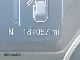 2013 Ford Escape SE с VIN 1FMCU9GX0DUC06423, выставлен на аукционе IAAI как лот 42421363 с пробегом 187 057 миль миль и . История ставок и продаж доступна на DreamBid. Изображение 15.