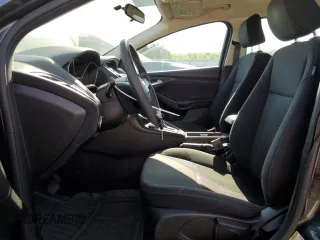 2015 Ford Focus SE with VIN 1FADP3F26FL253098, listed as a Copart auction lot 55185435 with 110,466 mi miles and Clean Title. Bid and sale history available at carsss.com. Image 7.