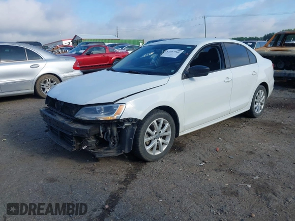 2015 Volkswagen Jetta SE with VIN 3VWD17AJ6FM321669, listed as a IAAI auction lot 42447948 with 143,796 mi miles and . Bid and sale history available at DreamBid. Image 2.