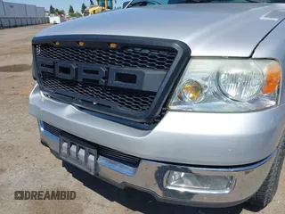 2005 Ford F-150 XLT z VIN 1FTPW12525KC85839, wystawiony jako IAAI lot #42344165 z przebiegiem 133 772 mil mil oraz . Historia ofert i sprzedaży dostępna na DreamBid. Obrazek 17.