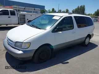 2000 Toyota Sienna CE z VIN 4T3GF19C8YU307987, wystawiony jako IAAI lot #42363309 z przebiegiem 179 374 mil mil oraz . Historia ofert i sprzedaży dostępna na DreamBid. Obrazek 17.