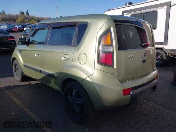2010 Kia Soul + with VIN KNDJT2A27A7160506, listed as a IAAI auction lot 41954450 with 183,055 mi miles and . Bid and sale history available at DreamBid. Image 3.