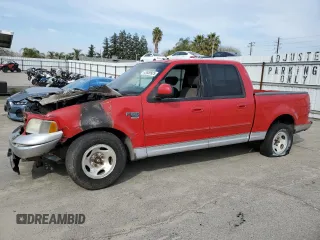 2003 Ford F-150 XLT with VIN 1FTRW07L73KC92115, listed as a Copart auction lot 43839925 with Not Provided miles and Salvage Title. Bid and sale history available at carsss.com. Image 1.