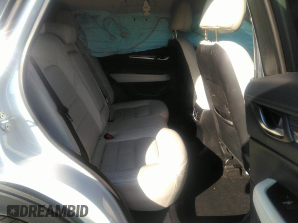 2018 Mazda CX-5 Grand Touring with VIN JM3KFADM4J0309540, listed as a IAAI auction lot 41868480 with 89,110 mi miles. Bid and sale history available at carsss.com. Image 8.