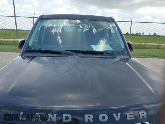 2013 Land Rover LR4 HSE с VIN SALAG2D46DA669570, выставлен на аукционе IAAI как лот 42568104 с пробегом 190 209 миль миль и . История ставок и продаж доступна на DreamBid. Изображение 6.