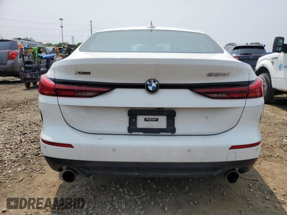 2021 BMW 2 Series 228i xDrive with VIN WBA73AK09M7G44389, listed as a Copart auction lot 59508235 with 43,725 mi miles and Non repairable. Bid and sale history available at DreamBid. Image 6.