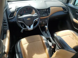 2018 Chevrolet Trax LT z VIN 3GNCJPSB7JL258870, wystawiony jako Copart lot #55478155 z przebiegiem 97 915 mil mil oraz Szkoda całkowita • Salvage title. Historia ofert i sprzedaży dostępna na DreamBid. Obrazek 8.