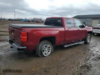 2018 Chevrolet Silverado 1500 LT with VIN 3GCUKREC7JG530434, listed as a Copart auction lot 49590375 with 106,751 mi miles and Clean Title. Bid and sale history available at carsss.com. Image 3.