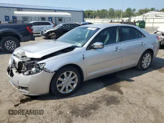 2011 Lincoln MKZ z VIN 3LNHL2GC6BR752841, wystawiony jako Copart lot #59724605 z przebiegiem 139 321 mil mil oraz Szkoda całkowita • Salvage title. Historia ofert i sprzedaży dostępna na DreamBid. Obrazek 1.