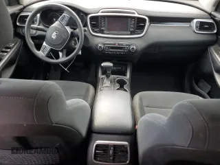 2019 Kia Sorento LX V6 with VIN 5XYPG4A55KG492730, listed as a Copart auction lot 51613845 with 114,494 mi miles and Clean Title. Bid and sale history available at carsss.com. Image 8.