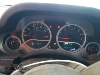 2007 Jeep Wrangler Unlimited Sahara с VIN 1J4GA591X7L158014, выставлен на аукционе Copart как лот 55201105 с пробегом 162 797 миль миль и Списание • Salvage title. История ставок и продаж доступна на DreamBid. Изображение 9.
