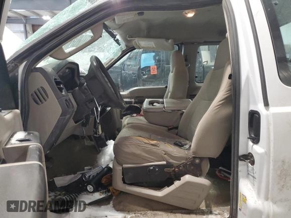 2008 Ford Super Duty F-250 SRW XL with VIN 1FTSX21Y08EB35014, listed as a Copart auction lot 86921214 with 165,316 mi miles and Clean Title. Bid and sale history available at carsss.com. Image 7.