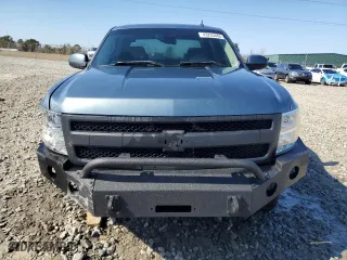 2009 Chevrolet Silverado 1500 LTZ with VIN 3GCEK33359G129643, listed as a Copart auction lot 43253465 with 228,387 mi miles and Salvage Title. Bid and sale history available at carsss.com. Image 5.