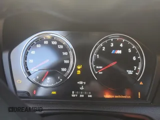 2018 BMW M2 z VIN WBS1J5C59JVD36008, wystawiony jako Copart lot #87876685 z przebiegiem 24 255 mil mil oraz Szkoda całkowita • Salvage title. Historia ofert i sprzedaży dostępna na DreamBid. Obrazek 9.