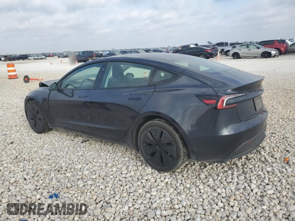 2024 Tesla Model 3 z VIN 5YJ3E1EAXRF741132, wystawiony jako Copart lot #47823795 z przebiegiem 25 183 mil mil oraz Szkody całkowita. Historia ofert i sprzedaży dostępna na DreamBid. Obrazek 2.