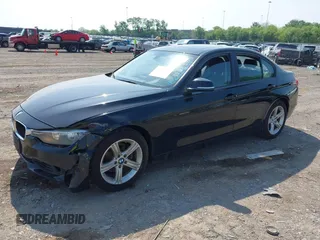 2015 BMW 3 Series 328i с VIN WBA3A5G50FNS91391, выставлен на аукционе IAAI как лот 42095644 с пробегом 184 702 миль миль и . История ставок и продаж доступна на DreamBid. Изображение 2.