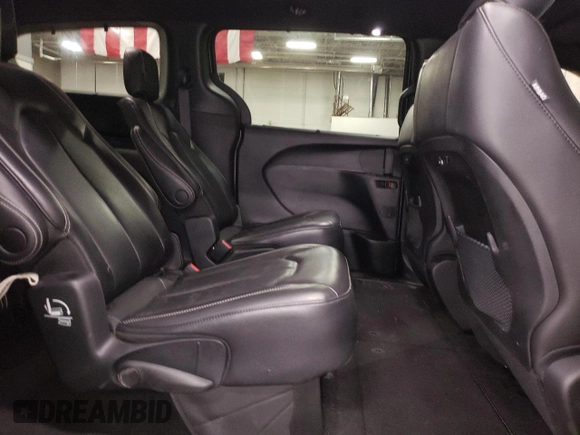2022 Chrysler Pacifica Touring L z VIN 2C4RC3BG8NR135203, wystawiony jako Copart lot #81473494 z przebiegiem 51 123 mil mil oraz Szkoda całkowita • Salvage title. Historia ofert i sprzedaży dostępna na DreamBid. Obrazek 10.