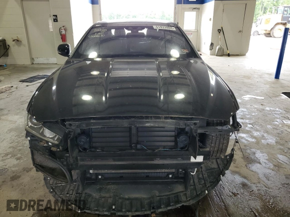 2018 Jaguar XE with VIN SAJAF4FX8JCP39410, listed as a Copart auction lot 61433984 with 38,303 mi miles and Salvage Title. Bid and sale history available at DreamBid. Image 5.