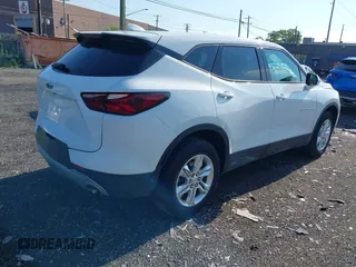 2021 Chevrolet Blazer LT z VIN 3GNKBCR4XMS584620, wystawiony jako IAAI lot #39878731 z przebiegiem 20 731 mil mil oraz . Historia ofert i sprzedaży dostępna na DreamBid. Obrazek 4.