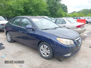 2010 Hyundai Elantra GLS z VIN KMHDU4AD5AU990499, wystawiony jako IAAI lot #42502909 z przebiegiem 79 377 mil mil oraz . Historia ofert i sprzedaży dostępna na DreamBid. Obrazek 1.