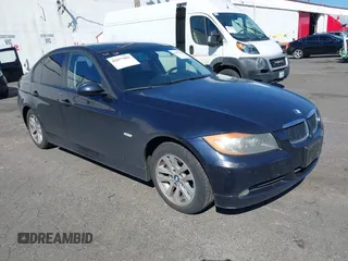 2006 BMW 3 Series 325i with VIN WBAVB135X6PT14717, listed as a IAAI auction lot 42077681 with 180,979 mi miles. Bid and sale history available at carsss.com. Image 1.