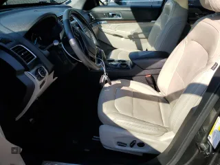 2018 Ford Explorer Limited z VIN 1FM5K7F87JGA70377, wystawiony jako Copart lot #63480215 z przebiegiem 129 825 mil mil oraz Czysty tytuł • Clean title. Historia ofert i sprzedaży dostępna na DreamBid. Obrazek 7.