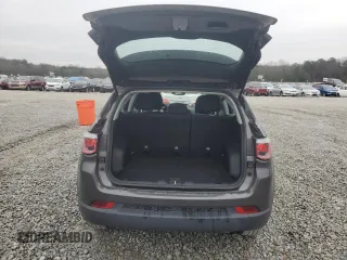 2020 Jeep Compass Sport z VIN 3C4NJCAB2LT219957, wystawiony jako Copart lot #45870845 z przebiegiem 25 855 mil mil oraz Szkoda całkowita • Salvage title. Historia ofert i sprzedaży dostępna na DreamBid. Obrazek 6.