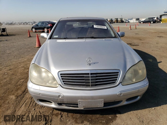 2001 Mercedes-Benz S-Class with VIN WDBNG75J81A143204, listed as a Copart auction lot 74850024 with 122,214 mi miles and Clean Title. Bid and sale history available at carsss.com. Image 5.