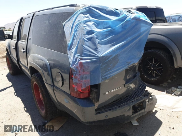 2008 Chevrolet Suburban LTZ with VIN 3GNFK163X8G193980, listed as a Copart auction lot 55521505 with 173,181 mi miles and Salvage title. Bid and sale history available at DreamBid. Image 6.