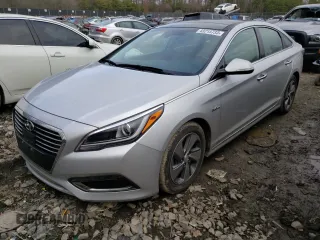 2016 Hyundai Sonata Hybrid Limited with VIN KMHE34L12GA018248, listed as a Copart auction lot 43215733 with 71,345 mi miles. Bid and sale history available at carsss.com. Image 1.