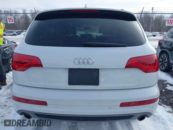 2012 Audi Q7 3.0T S line with VIN WA1DGAFE8CD010319, listed as a IAAI auction lot 41649288 with 148,379 mi miles. Bid and sale history available at carsss.com. Image 17.