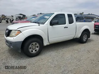 2014 Nissan Frontier S z VIN 1N6BD0CT0EN743655, wystawiony jako Copart lot #58571535 z przebiegiem 123 622 mil mil oraz Czysty tytuł • Clean title. Historia ofert i sprzedaży dostępna na DreamBid. Obrazek 1.