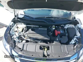 2025 Nissan Rogue SV with VIN 5N1BT3BA5SC828212, listed as a IAAI auction lot 42234352 with 1,256 mi miles and . Bid and sale history available at DreamBid. Image 10.