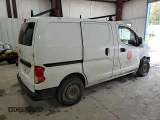 2014 Nissan NV200 SV with VIN 3N6CM0KN8EK694721, listed as a Copart auction lot 85100824 with 169,927 mi miles and Salvage title. Bid and sale history available at DreamBid. Image 3.