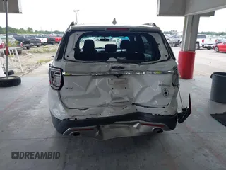 2017 Ford Explorer XLT с VIN 1FM5K7DHXHGB38068, выставлен на аукционе IAAI как лот 42720237 с пробегом 107 155 миль миль и . История ставок и продаж доступна на DreamBid. Изображение 16.