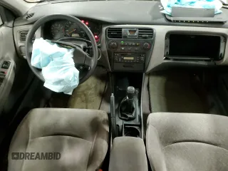 2001 Honda Accord LX z VIN JHMCG55401C011175, wystawiony jako Copart lot #88027405 z przebiegiem 143 973 mil mil oraz Szkoda całkowita • Salvage title. Historia ofert i sprzedaży dostępna na DreamBid. Obrazek 8.