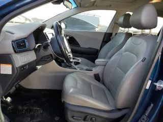 2017 Kia Niro Touring with VIN KNDCE3LC4H5051036, listed as a Copart auction lot 46195635 with 75,971 mi miles and Clean Title. Bid and sale history available at carsss.com. Image 7.